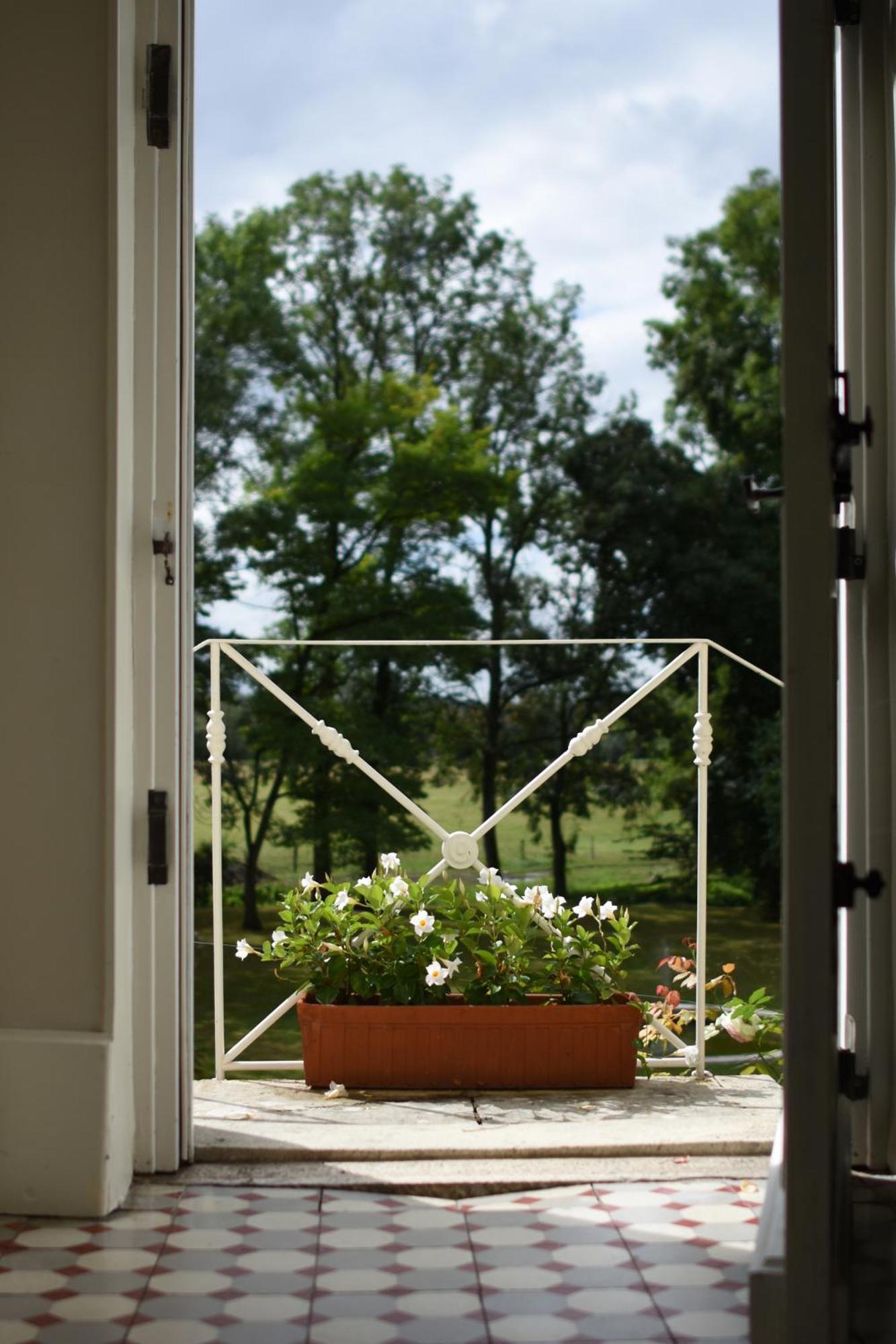 Bed and Breakfast Domaine De L'Ermitage Berry-Bouy Esterno foto