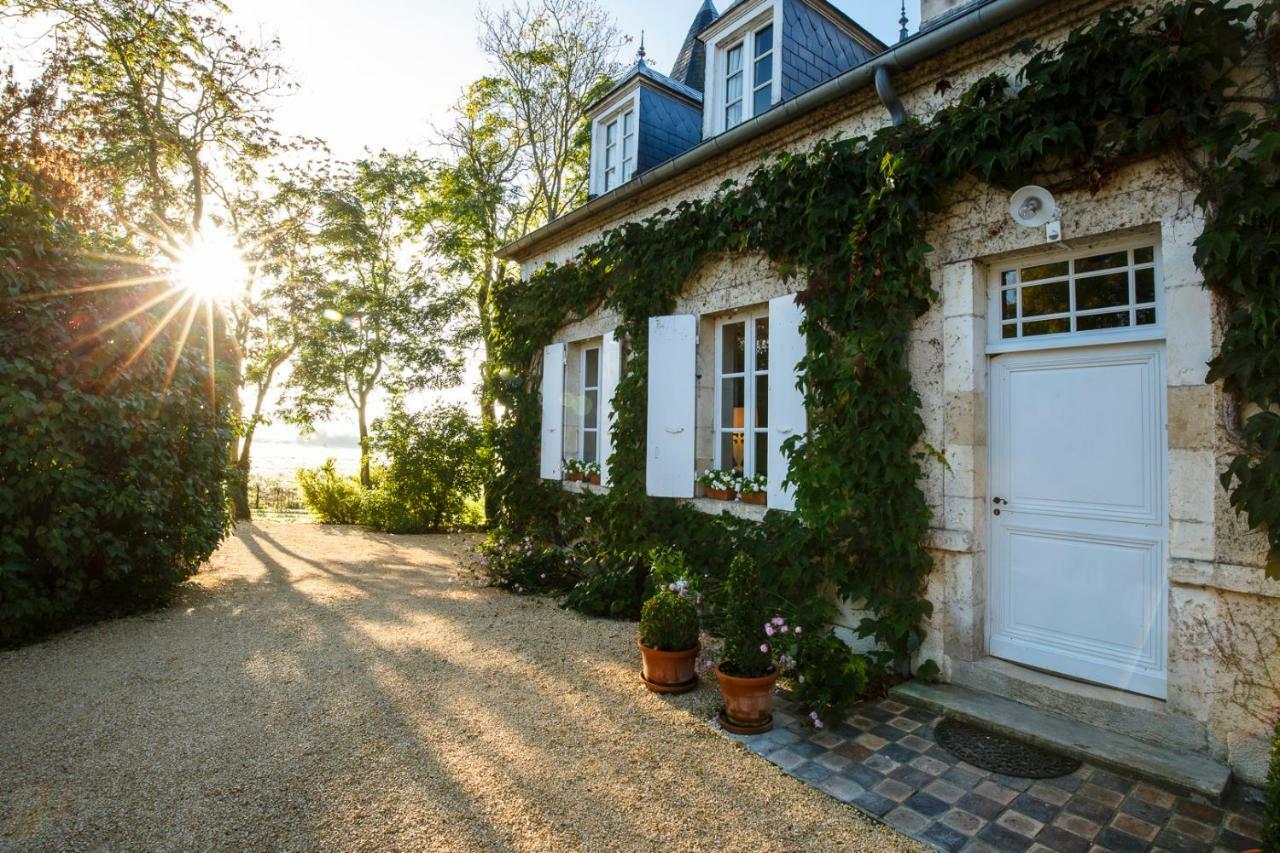 Bed and Breakfast Domaine De L'Ermitage Berry-Bouy Esterno foto
